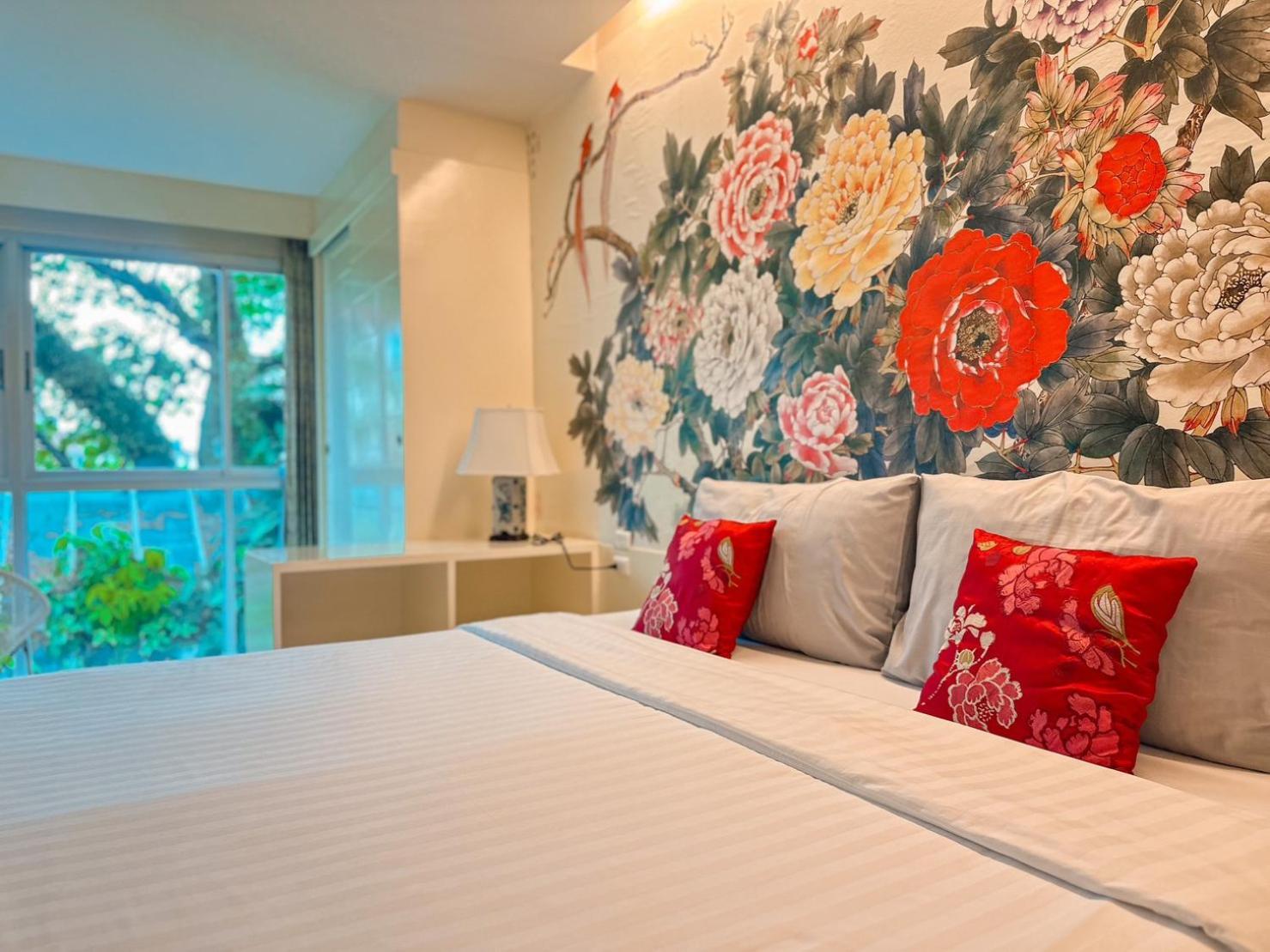 Sino House Phuket Hotel - Sha Plus Экстерьер фото